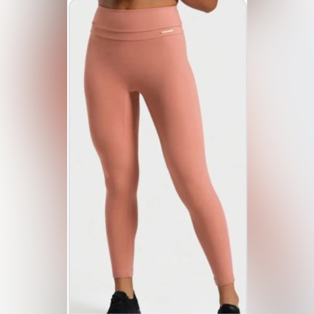 Whitney Simmons x Gymshark size small leggings. Pretty rose pink color.